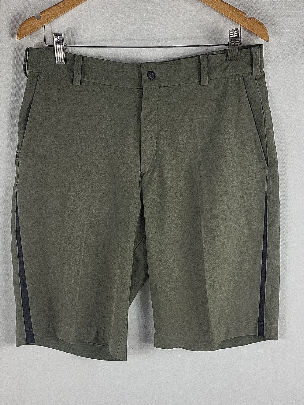 Nike Golf Dri-Fit Men's Shorts Size 32